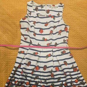 Women's Small Garden Party Dress